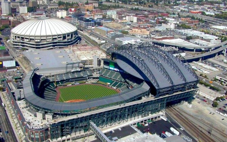 中超,西海岸队后,场失误,2026世界杯,赛事安排,转播信息,球队动态,全球关注