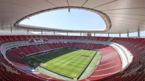 法甲第16轮：马赛与勒阿弗尔巅峰对决