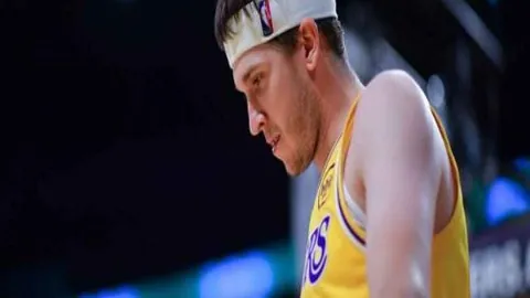 “亚冬会速滑测试赛仅剩50天，央视新闻客户端直播在即”